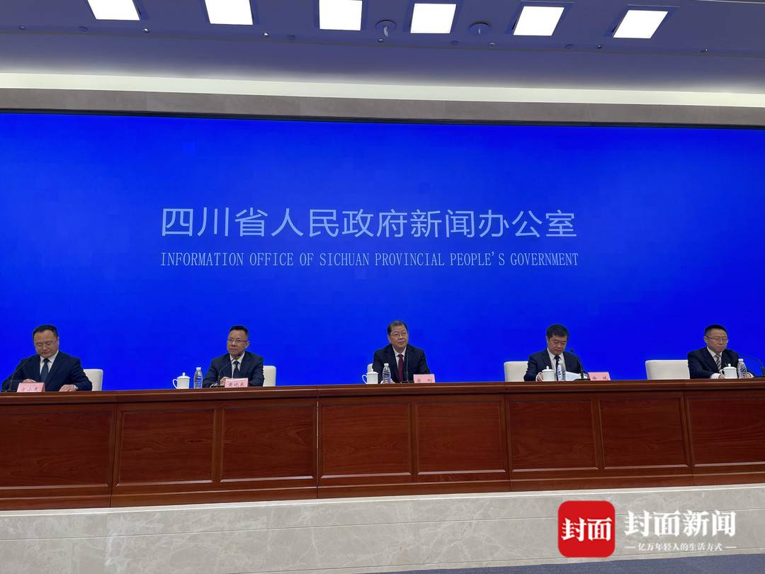 中共四川省委 四川省人民政府 关于学习运用“千村示范、万村整治”工程经验 在推进乡村振兴上全面发力的意见